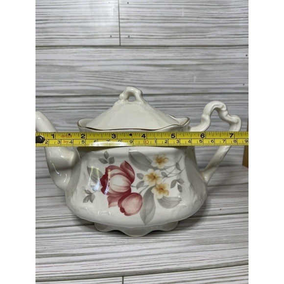 Vintage Arthur Wood (England) Floral Teapot with Gold Gilding 6102 AS IS READ! - Picture 10 of 11